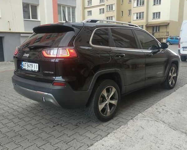 Чорний Джип Cherokee, об'ємом двигуна 2.36 л та пробігом 153 тис. км за 18798 $, фото 5 на Automoto.ua