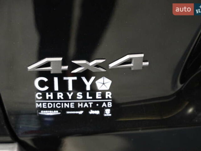 Черный Джип Чероки, объемом двигателя 2.36 л и пробегом 211 тыс. км за 21500 $, фото 13 на Automoto.ua