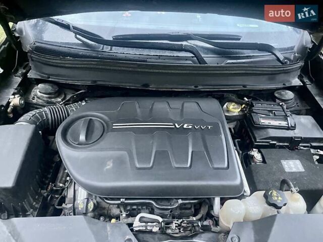 Черный Джип Чероки, объемом двигателя 3.24 л и пробегом 99 тыс. км за 19500 $, фото 19 на Automoto.ua