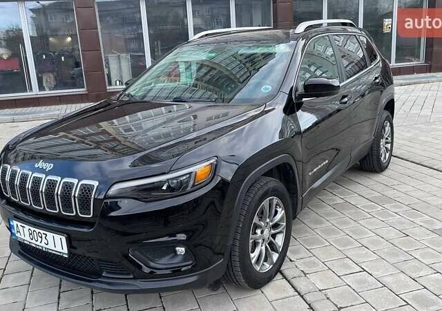 Чорний Джип Cherokee, об'ємом двигуна 2.36 л та пробігом 61 тис. км за 16800 $, фото 2 на Automoto.ua