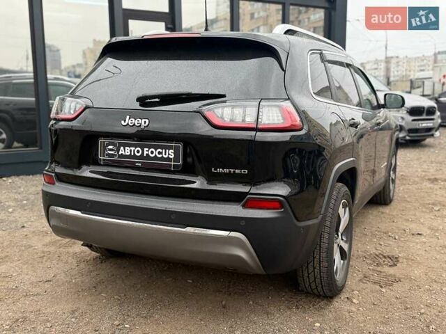 Черный Джип Чероки, объемом двигателя 2.36 л и пробегом 102 тыс. км за 18990 $, фото 7 на Automoto.ua