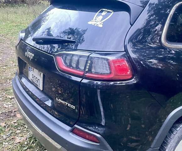 Черный Джип Чероки, объемом двигателя 3.24 л и пробегом 99 тыс. км за 19500 $, фото 4 на Automoto.ua