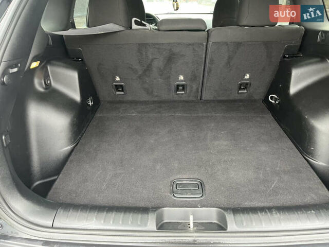 Чорний Джип Cherokee, об'ємом двигуна 3.24 л та пробігом 172 тис. км за 14999 $, фото 15 на Automoto.ua