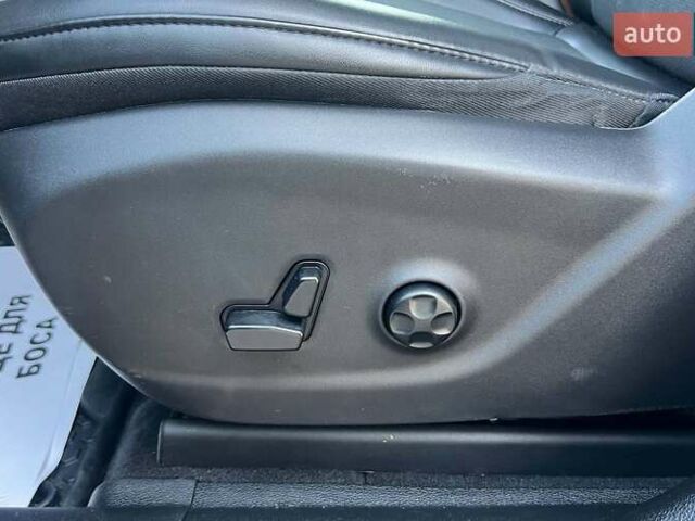 Чорний Джип Cherokee, об'ємом двигуна 2.36 л та пробігом 89 тис. км за 17300 $, фото 12 на Automoto.ua