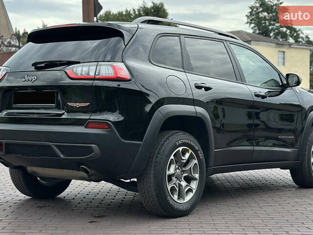 Чорний Джип Cherokee, об'ємом двигуна 3.24 л та пробігом 91 тис. км за 18200 $, фото 3 на Automoto.ua