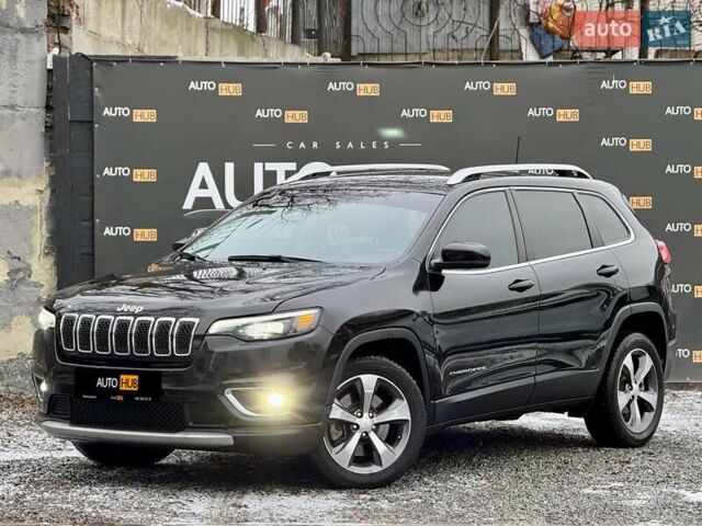 Черный Джип Чероки, объемом двигателя 2.36 л и пробегом 135 тыс. км за 16800 $, фото 3 на Automoto.ua