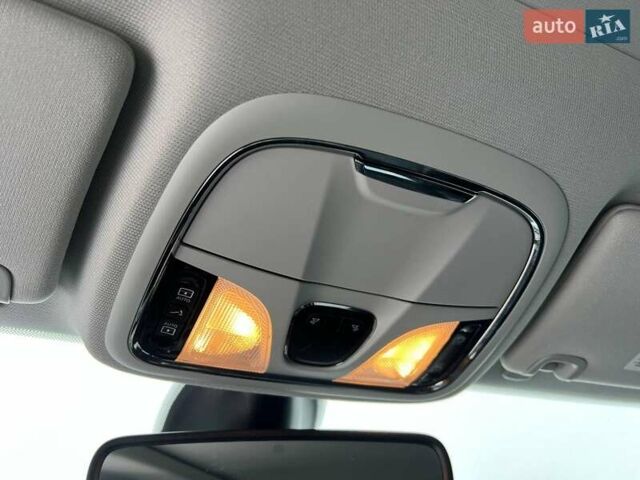 Чорний Джип Cherokee, об'ємом двигуна 3.2 л та пробігом 116 тис. км за 22440 $, фото 34 на Automoto.ua