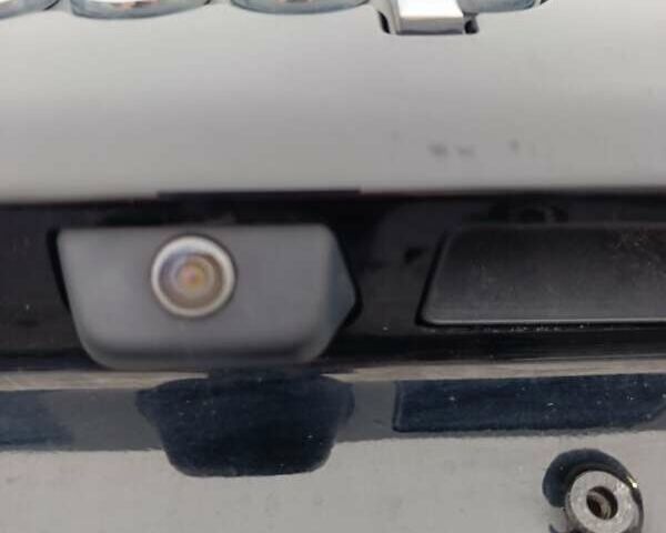 Чорний Джип Cherokee, об'ємом двигуна 2 л та пробігом 93 тис. км за 17300 $, фото 27 на Automoto.ua