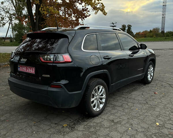 Джип Cherokee 2019 у Жмеренке на Automoto.ua Чорний Джип Cherokee, об'ємом двигуна 0 л та пробігом 76 тис. км за 16500 $, фото 2 на Automoto.ua