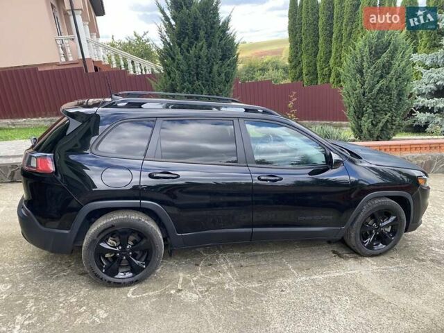 Джип Cherokee 2019 у Хмельницькому на Automoto.ua Чорний Джип Cherokee, об'ємом двигуна 2.36 л та пробігом 149 тис. км за 15500 $, фото 9 на Automoto.ua