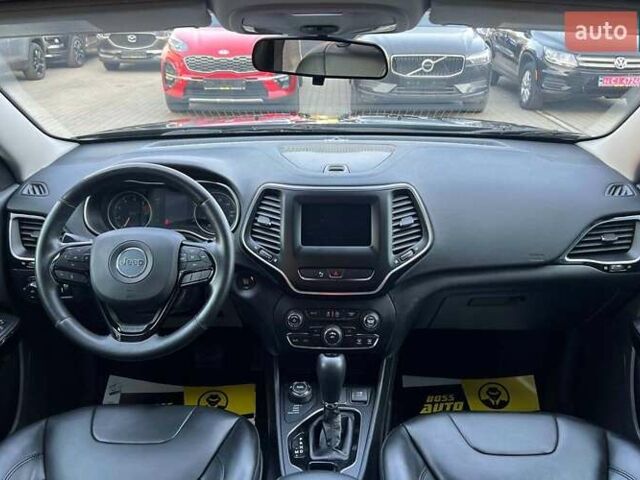 Чорний Джип Cherokee, об'ємом двигуна 2.36 л та пробігом 89 тис. км за 17300 $, фото 18 на Automoto.ua