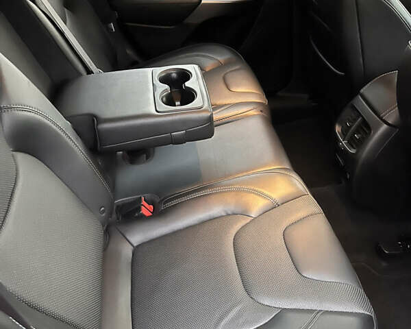 Чорний Джип Cherokee, об'ємом двигуна 2.36 л та пробігом 33 тис. км за 20500 $, фото 31 на Automoto.ua