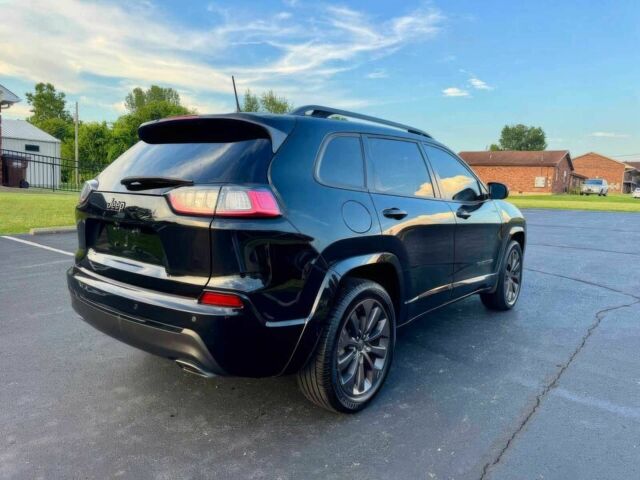 Черный Джип Чероки, объемом двигателя 2 л и пробегом 44 тыс. км за 8700 $, фото 6 на Automoto.ua