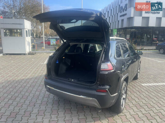 Черный Джип Чероки, объемом двигателя 2.36 л и пробегом 166 тыс. км за 16000 $, фото 37 на Automoto.ua