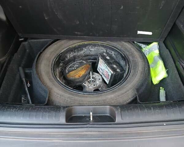 Чорний Джип Cherokee, об'ємом двигуна 3.24 л та пробігом 60 тис. км за 18500 $, фото 11 на Automoto.ua