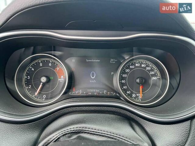 Чорний Джип Cherokee, об'ємом двигуна 3.2 л та пробігом 116 тис. км за 22440 $, фото 21 на Automoto.ua