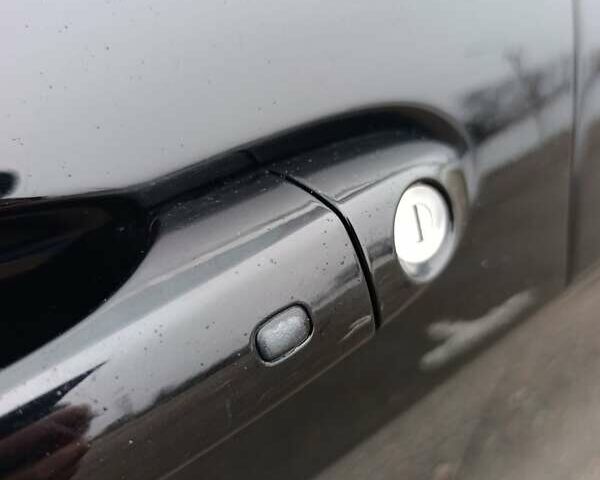 Чорний Джип Cherokee, об'ємом двигуна 2 л та пробігом 93 тис. км за 17300 $, фото 8 на Automoto.ua