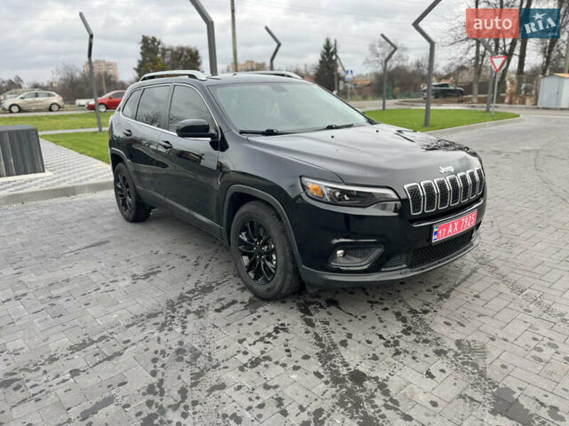 Чорний Джип Cherokee, об'ємом двигуна 3.24 л та пробігом 172 тис. км за 14999 $, фото 3 на Automoto.ua