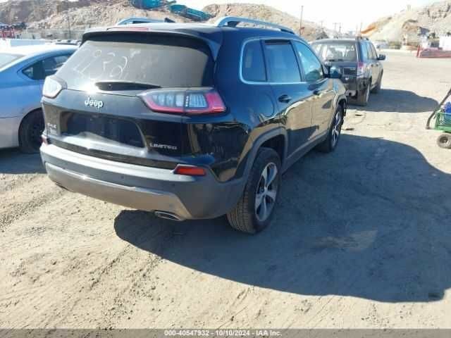 Чорний Джип Cherokee, об'ємом двигуна 0 л та пробігом 59 тис. км за 3800 $, фото 6 на Automoto.ua