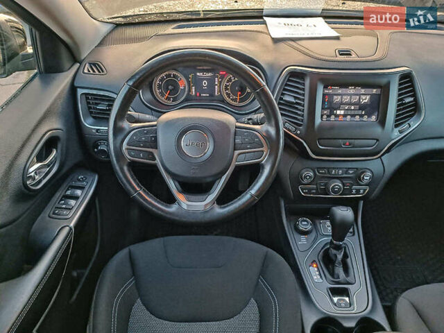 Черный Джип Чероки, объемом двигателя 2.4 л и пробегом 32 тыс. км за 17940 $, фото 14 на Automoto.ua