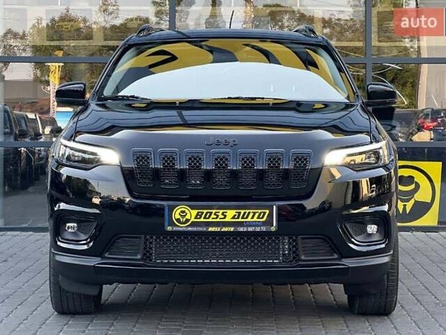Чорний Джип Cherokee, об'ємом двигуна 2.36 л та пробігом 89 тис. км за 17300 $, фото 1 на Automoto.ua