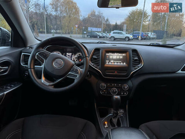 Чорний Джип Cherokee, об'ємом двигуна 2.4 л та пробігом 223 тис. км за 13900 $, фото 53 на Automoto.ua