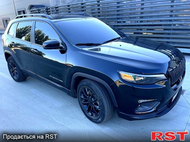 Чорний Джип Cherokee, об'ємом двигуна 2.4 л та пробігом 49 тис. км за 17200 $, фото 4 на Automoto.ua