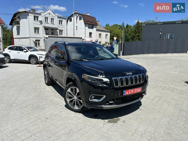 Черный Джип Чероки, объемом двигателя 2 л и пробегом 120 тыс. км за 17600 $, фото 3 на Automoto.ua