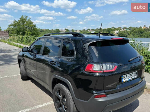 Черный Джип Чероки, объемом двигателя 3.24 л и пробегом 110 тыс. км за 17500 $, фото 3 на Automoto.ua