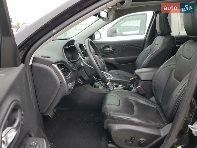 Чорний Джип Cherokee, об'ємом двигуна 3.2 л та пробігом 100 тис. км за 3000 $, фото 6 на Automoto.ua