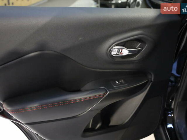 Черный Джип Чероки, объемом двигателя 2.36 л и пробегом 211 тыс. км за 21500 $, фото 33 на Automoto.ua