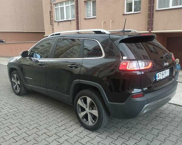 Чорний Джип Cherokee, об'ємом двигуна 2.36 л та пробігом 153 тис. км за 18798 $, фото 3 на Automoto.ua