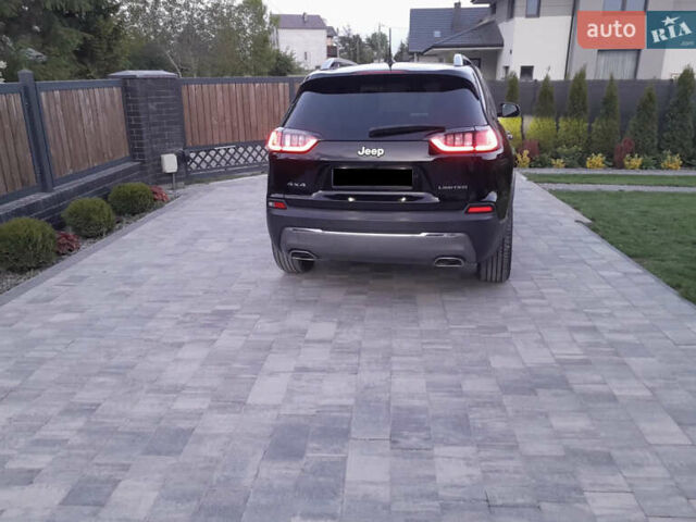 Чорний Джип Cherokee, об'ємом двигуна 3.2 л та пробігом 118 тис. км за 17000 $, фото 8 на Automoto.ua