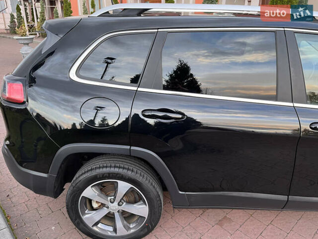 Чорний Джип Cherokee, об'ємом двигуна 2.36 л та пробігом 33 тис. км за 20500 $, фото 7 на Automoto.ua