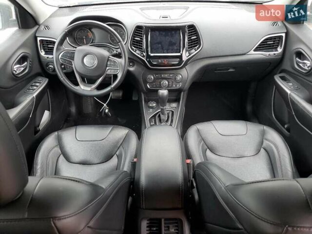 Чорний Джип Cherokee, об'ємом двигуна 3.2 л та пробігом 100 тис. км за 3000 $, фото 7 на Automoto.ua