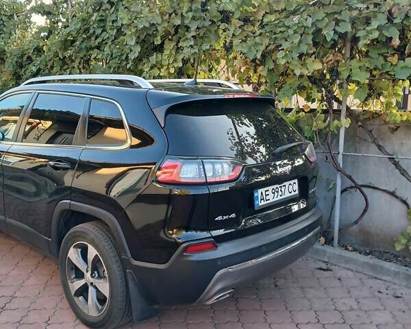 Чорний Джип Cherokee, об'ємом двигуна 3.24 л та пробігом 60 тис. км за 18500 $, фото 5 на Automoto.ua