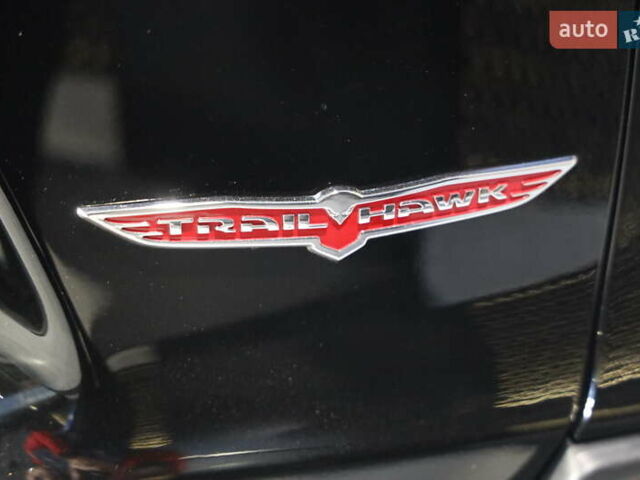 Черный Джип Чероки, объемом двигателя 2.36 л и пробегом 211 тыс. км за 21500 $, фото 14 на Automoto.ua