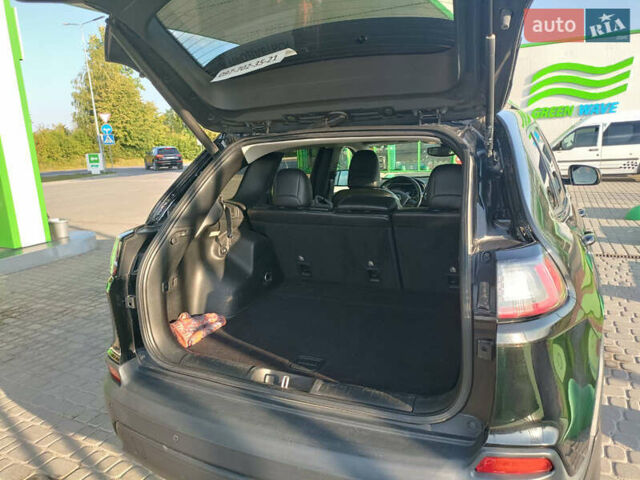 Чорний Джип Cherokee, об'ємом двигуна 2.36 л та пробігом 115 тис. км за 17000 $, фото 4 на Automoto.ua