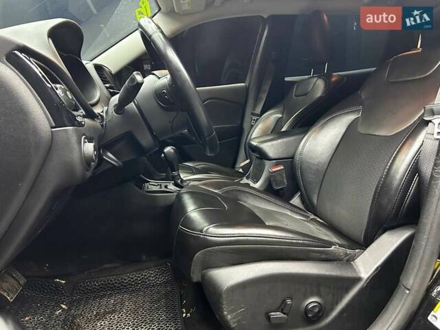 Черный Джип Чероки, объемом двигателя 2.36 л и пробегом 150 тыс. км за 18800 $, фото 6 на Automoto.ua