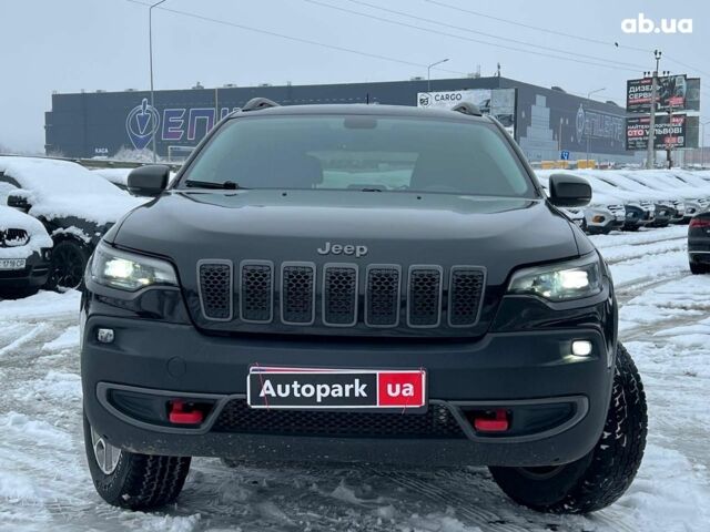 Черный Джип Чероки, объемом двигателя 3.2 л и пробегом 116 тыс. км за 22440 $, фото 1 на Automoto.ua