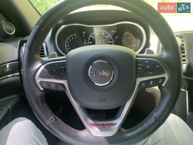 Черный Джип Чероки, объемом двигателя 3.6 л и пробегом 50 тыс. км за 30000 $, фото 10 на Automoto.ua