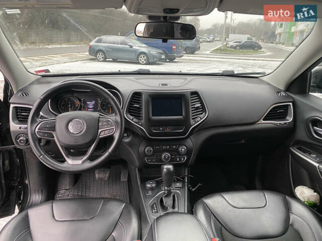 Черный Джип Чероки, объемом двигателя 2.4 л и пробегом 229 тыс. км за 15400 $, фото 25 на Automoto.ua