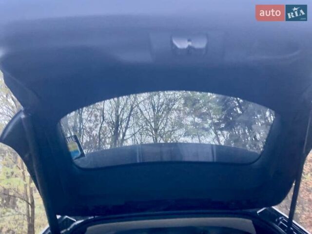 Черный Джип Чероки, объемом двигателя 3.24 л и пробегом 99 тыс. км за 19500 $, фото 13 на Automoto.ua