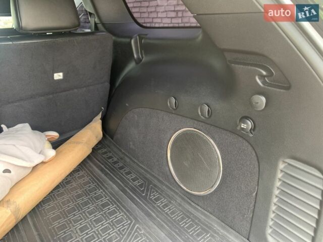 Черный Джип Чероки, объемом двигателя 3.6 л и пробегом 50 тыс. км за 30000 $, фото 15 на Automoto.ua