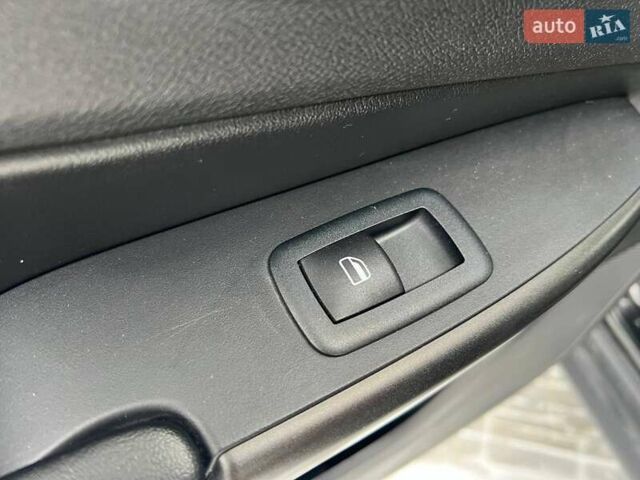 Чорний Джип Cherokee, об'ємом двигуна 3.2 л та пробігом 116 тис. км за 22440 $, фото 36 на Automoto.ua