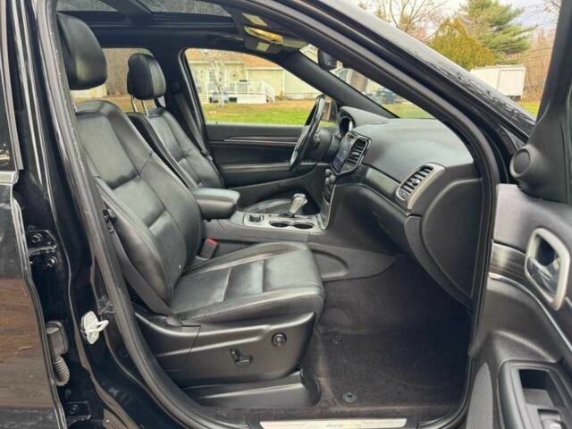 Черный Джип Чероки, объемом двигателя 3.2 л и пробегом 96 тыс. км за 6510 $, фото 4 на Automoto.ua