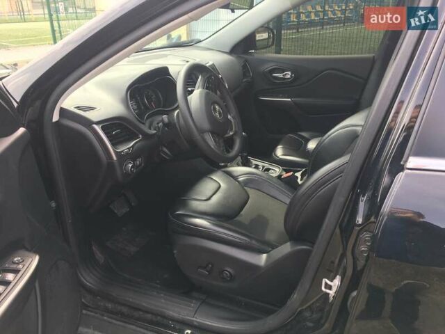 Чорний Джип Cherokee, об'ємом двигуна 2.4 л та пробігом 46 тис. км за 22999 $, фото 13 на Automoto.ua