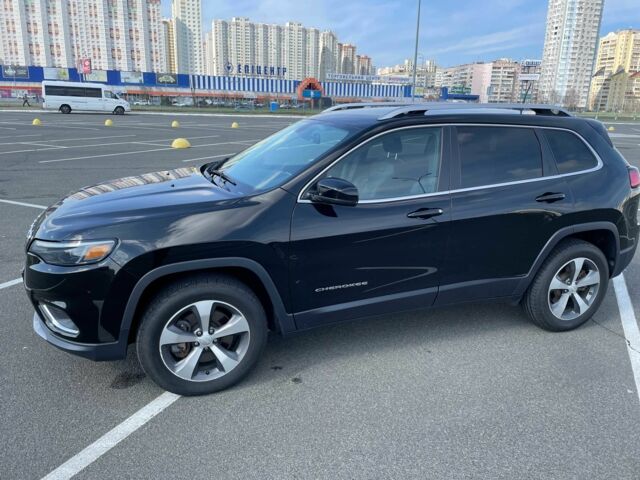 Джип Чероки 2020 в Киеве на Automoto.ua Черный Джип Чероки, объемом двигателя 3.2 л и пробегом 92 тыс. км за 17200 $, фото 4 на Automoto.ua