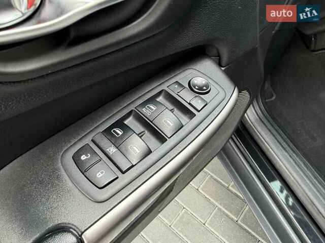 Черный Джип Чероки, объемом двигателя 2.36 л и пробегом 131 тыс. км за 17200 $, фото 34 на Automoto.ua