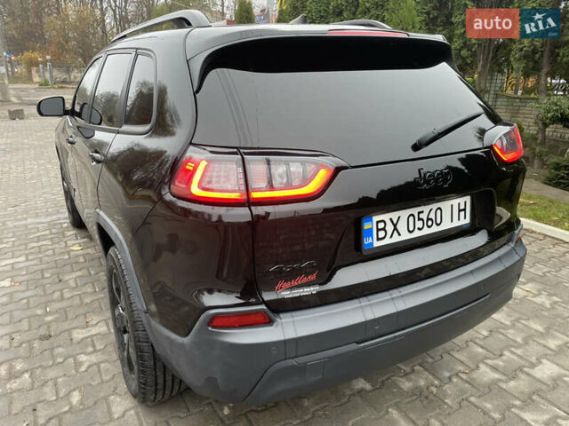 Чорний Джип Cherokee, об'ємом двигуна 2.36 л та пробігом 79 тис. км за 18000 $, фото 6 на Automoto.ua